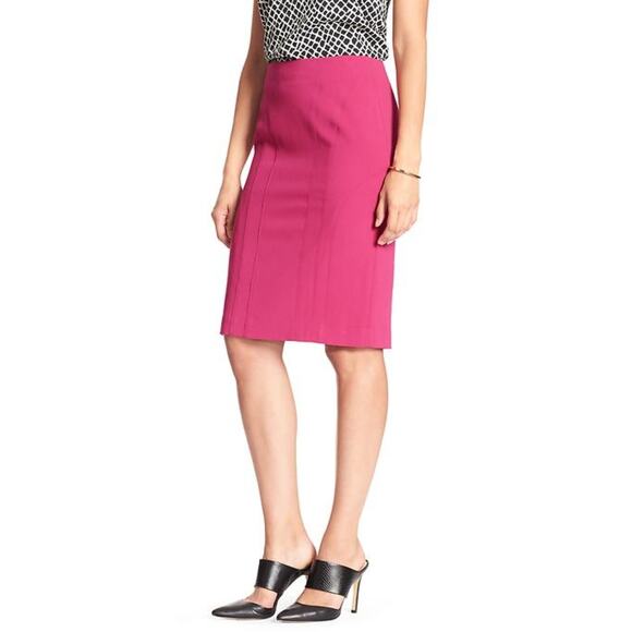 Banana Republic Ponte Seamed Stretch Pencil Skirt in Cerise Pink Size 14 NWT - Picture 3 of 9